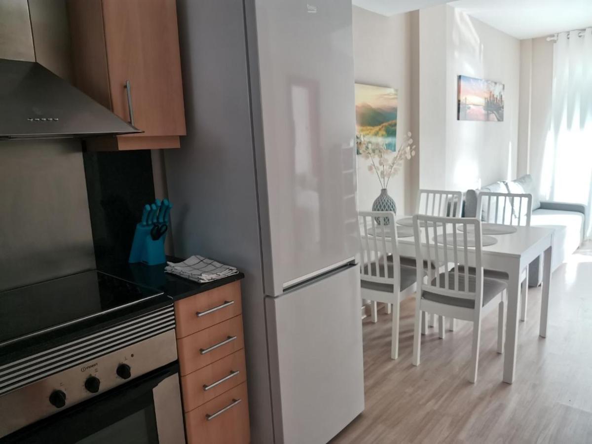 Apartment Near The Sea In Бланес Экстерьер фото